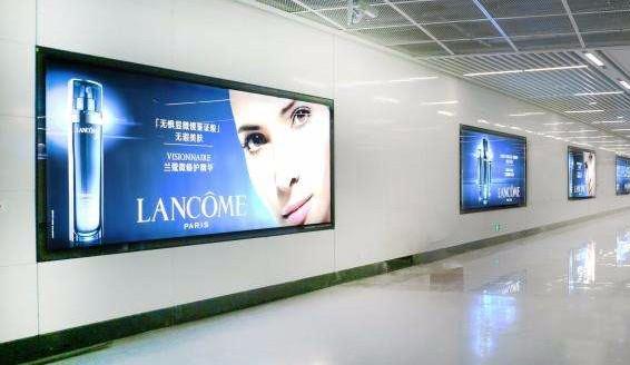 地鐵燈箱